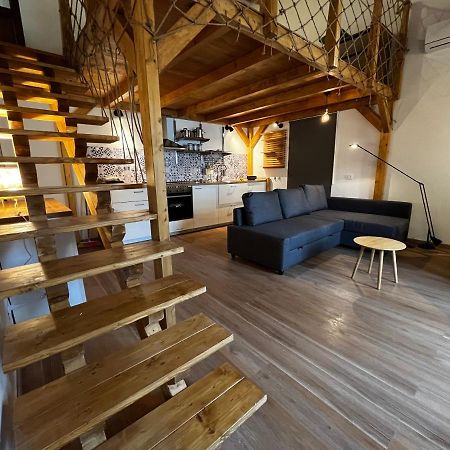 A Casa Del Conte Apartment ปาแลร์โม ภายนอก รูปภาพ